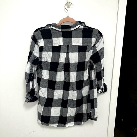 Tommy Hilfiger Checkered Button Down Shirt - Picture 2 of 5